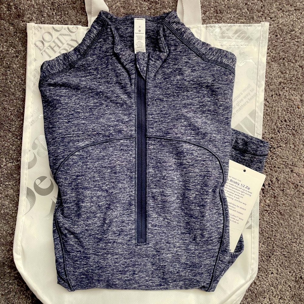 NWT Lululemon Run Briskly 1/2 Zip Sz4